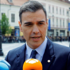 El presidente del gobierno Pedro Sánchez, a su llegada a la cumbre europea informal de Sibiu (Rumanía).