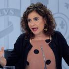 La ministra portavoz, María Jesús Montero, tras el Consejo de Ministros. FERNANDO ALVARADO