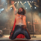 ‘El Sevilla’, líder de los Mojinos, presentará junto al resto del grupo su nuevo disco este viernes en la localidad berciana.
