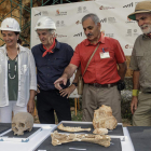 María Josefa García, Juan Luis Arsuaga, Bermúdez de Castro y Eudald Carbonell. SANTI OTERO