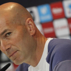 Zinedine Zidane, durante una rueda de prensa en Valdebebas.