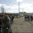 Trabajadores de Alto Bierzo, la pasada semana ante la central térmica