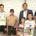 La presentación de la Liga de Verano de Lucha Leonesa contó con la presencia de los protagonistas junto a Emilio Orejas.