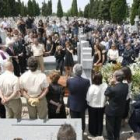 El entierro tuvo lugar en el cementerio de la Almudena de Madrid
