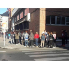 La cola daba la vuelta a la manzana.