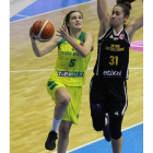 Ángela Salvadores está firmando una gran temporada en el Sopron. DL
