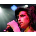 La cantante británica Amy Winehouse, durante un concierto en Suiza.