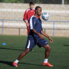 El culturalista Cédric tendrá a su lado a partir de la próxima semana a un delantero africano.