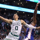 La victoria permite a los Celtics ponerse con marca de 16-10 y seguir terceros en la División Atlántico, a cuatro triunfos de los Raptors de Toronto (21-7), que son los líderes y tuvieron jornada de descanso.