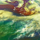 En la imagen del satélite se puede ver como la  tormenta se aproxima a la Península.