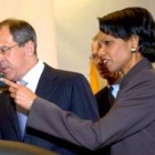 La secretaria de Estado americana, Rice, durante la firma del acuerdo