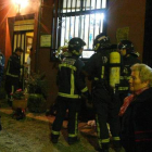 Los bomberos, durante la intervención en noviembre.