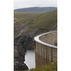El embalse de Villagatón, en una imagen de archivo.
