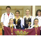Las componentes del Club Gymnava al término de la competición disputada en Villarreal.