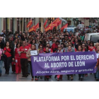 Los manifestastes corearon por el centro de la ciudad frases como «Al PP la sotana se le ve».