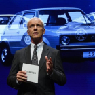 El presidente de Volkswagen, Matthias Müller, en un acto durante el Salón del Automóvil de París.