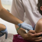 Vacunación de un niño