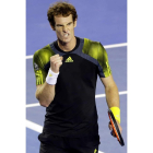 Murray celebra su pase a la final tras derrotar a Federer.