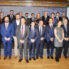 Los premiados, ayer, tras el acto de El Mundo. MIRIAM CHACÓN