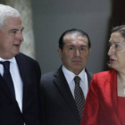 La ministra de Fomento, Ana Pastor, y el presidente de Panamá, Ricardo Martinelli.