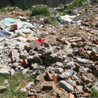 Uno de los pocos vertederos de escombros que quedan en la provincia. RAMIRO