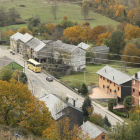 La CL-631, aquí a su paso por Santa Cruz del Sil, es la actual conexión del Bierzo con Asturias. DE LA MATA