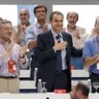 El presidente del Gobierno, Rodriguez Zapatero, ayer tras su intervención en el congreso del PSOE