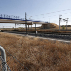 Terrenos destinados a la plataforma de Torneros junto a la línea del ferrocarril. RAMIRO