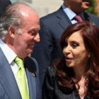 Don Juan Carlos con la presidenta argentina, Cristina Fernández.