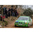 La afición siguió muy de cerca las pasadas de los coches por los diferentes tramos de una carrera que se caracteriza por la espectacularidad. ESTEBAN LORENZO
