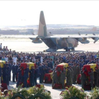 Funeral de las víctimas del Yak-42, el 28 de mayo del 2003 en la base de Torrejón de Ardoz (Madrdid).