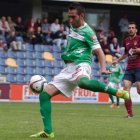 El delantero Roberto Puente seguirá la próxima campaña en el Atlético Astorga. IÑAKI PORTO