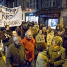 Miles de burgaleses y decenas de leoneses, el pasado jueves en Burgos, en contra de la fusión de caj