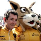 Roberto Heras con el maillot de líder de la Vuelta 2005.