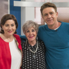Luisa Martín, Concha Velasco y Juanjo Artero, en el programa de este sábado del programa de TVE-1 'Cine de barrio'.