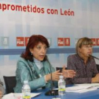 Villaverde, Alonso, Larrauri y Nieto, ayer en la sede del PSOE.