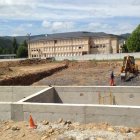 La imagen tomada ayer muestra el avance de las obras de las piscinas de Puente.