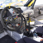 La inspiración aeronáutica, y el empeño del ‘irreductible galo’ Didier Auriol, propició una palanca de cambios ‘joystick’ en el Córdoba WRC Evo3. sth