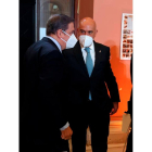 Jesús Julio Carnero con el ministro de Agricultura, Pesca y Alimentación, Luis Planas. DL