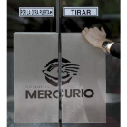 Puerta principal de Seguros Mercurio.