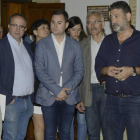 Un momento de la visita de la delegación socialista al sepulcro de Alfonso VI. ACACIO DÍAZ