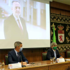 La Universidad homenajeó a Mariano Nieto Antolín. DL