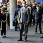 El presidente del Gobierno, Felipe VI y el presidente de la Generalitat, en la inauguración del Mobile World Congress. QUIQUE GARCÍA