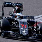 Fernando Alonso y su bólido comienzan a dar sus mejores prestaciones. AZUBEL