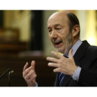 Rubalcaba, durante su intervención en la sesión plenaria del Congreso.