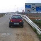 La imagen muestra el vial de acceso a San Justo desde la N-120