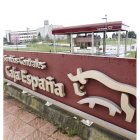 Imagen exterior del complejo de los Servicios Centrales de Caja España, ahora Banco Ceiss .