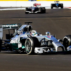 El piloto británico Lewis Hamilton en el circuito ruso.
