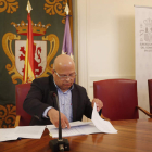 Faustino Sánchez, ayer en la Subdelegación. JESÚS F. SALVADORES