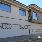 Edificio que acoge el museo del Instituto Bíblico y Oriental de Cistierna. CAMPOS